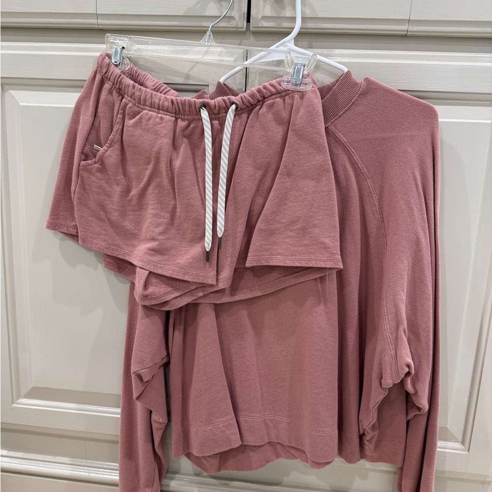 Vuori Dusty Rose Lounge Set
